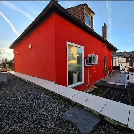 Moebliertes Haus Fuer Familien Und Gruppen Koblenz-pfaffendorf Vakantiehuis Koblenz (Rhineland-Palatinate)